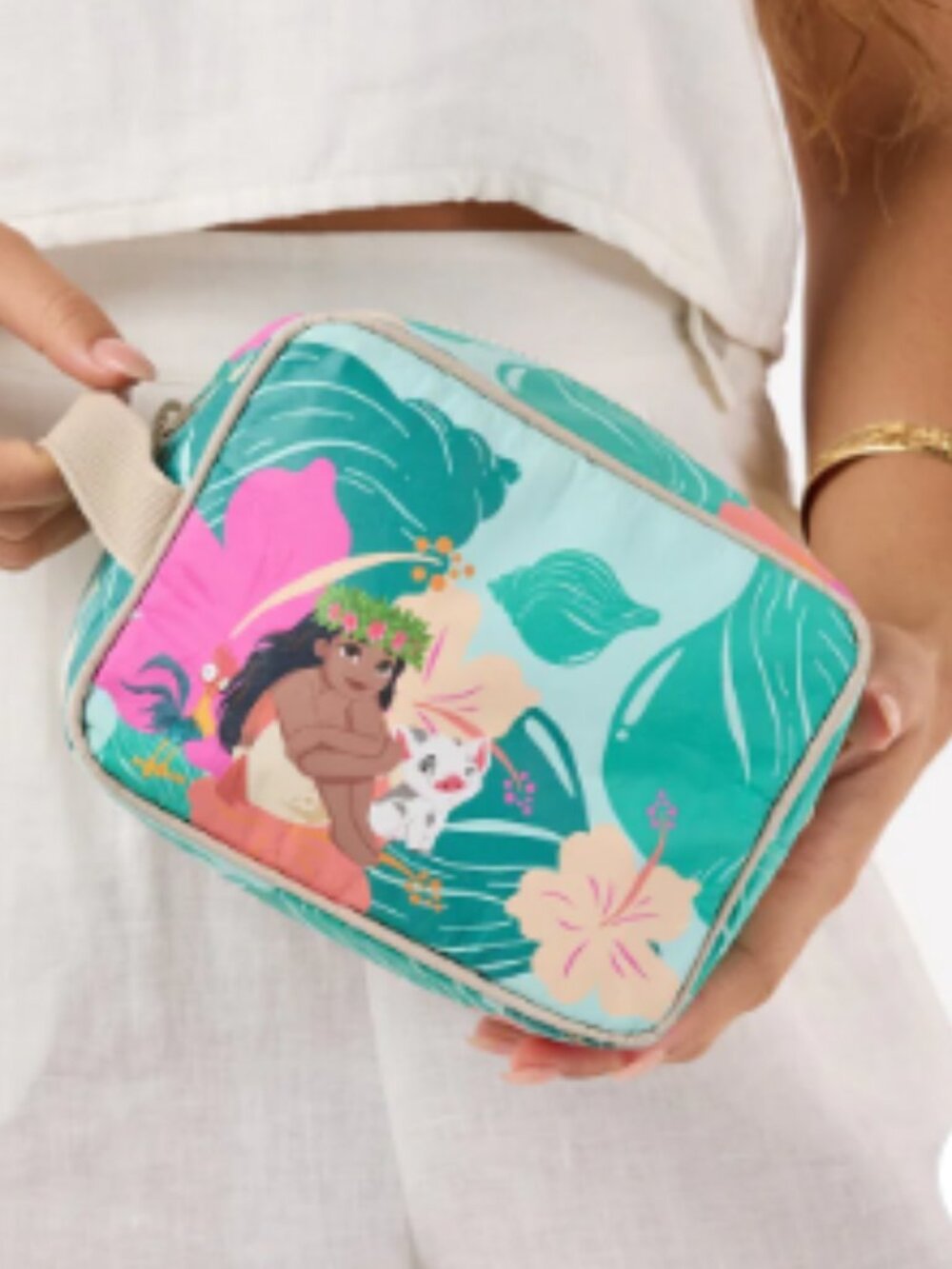 Aloha Collection Git Kit High Seas NWT   Disney Moana